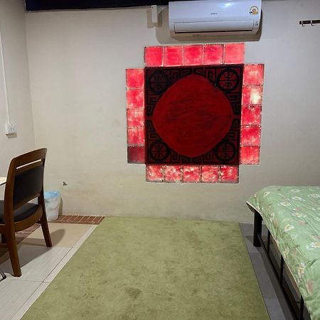 Cozy Nest Cnx Hostel Chiang Mai Ngoại thất bức ảnh