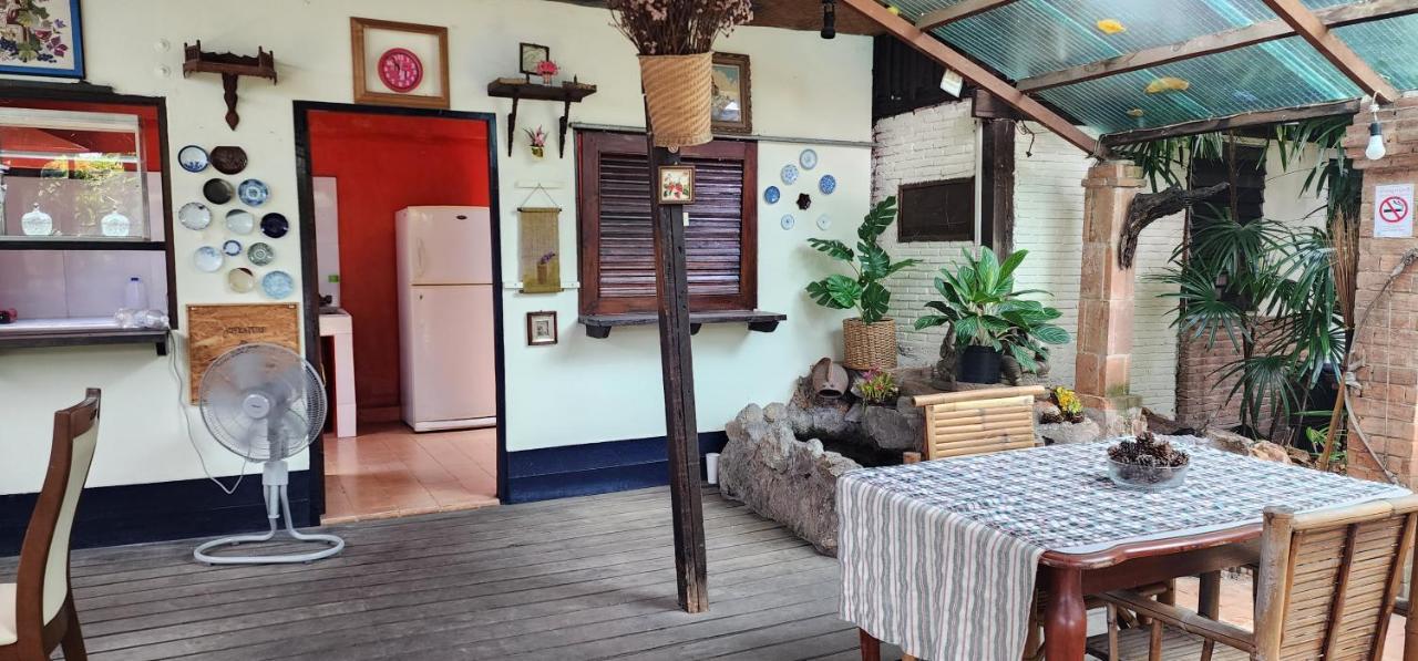Cozy Nest Cnx Hostel Chiang Mai Ngoại thất bức ảnh