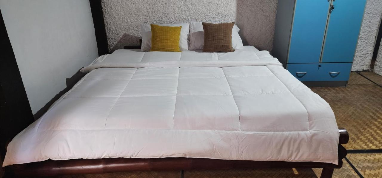 Cozy Nest Cnx Hostel Chiang Mai Ngoại thất bức ảnh