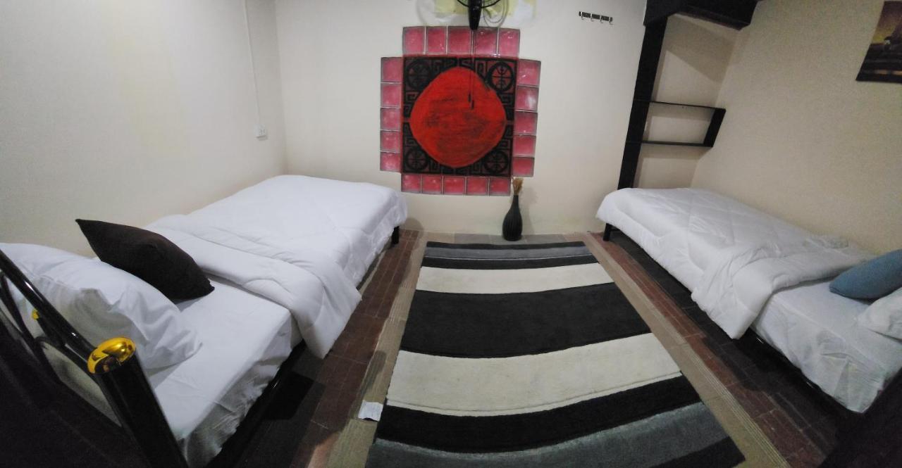 Cozy Nest Cnx Hostel Chiang Mai Ngoại thất bức ảnh