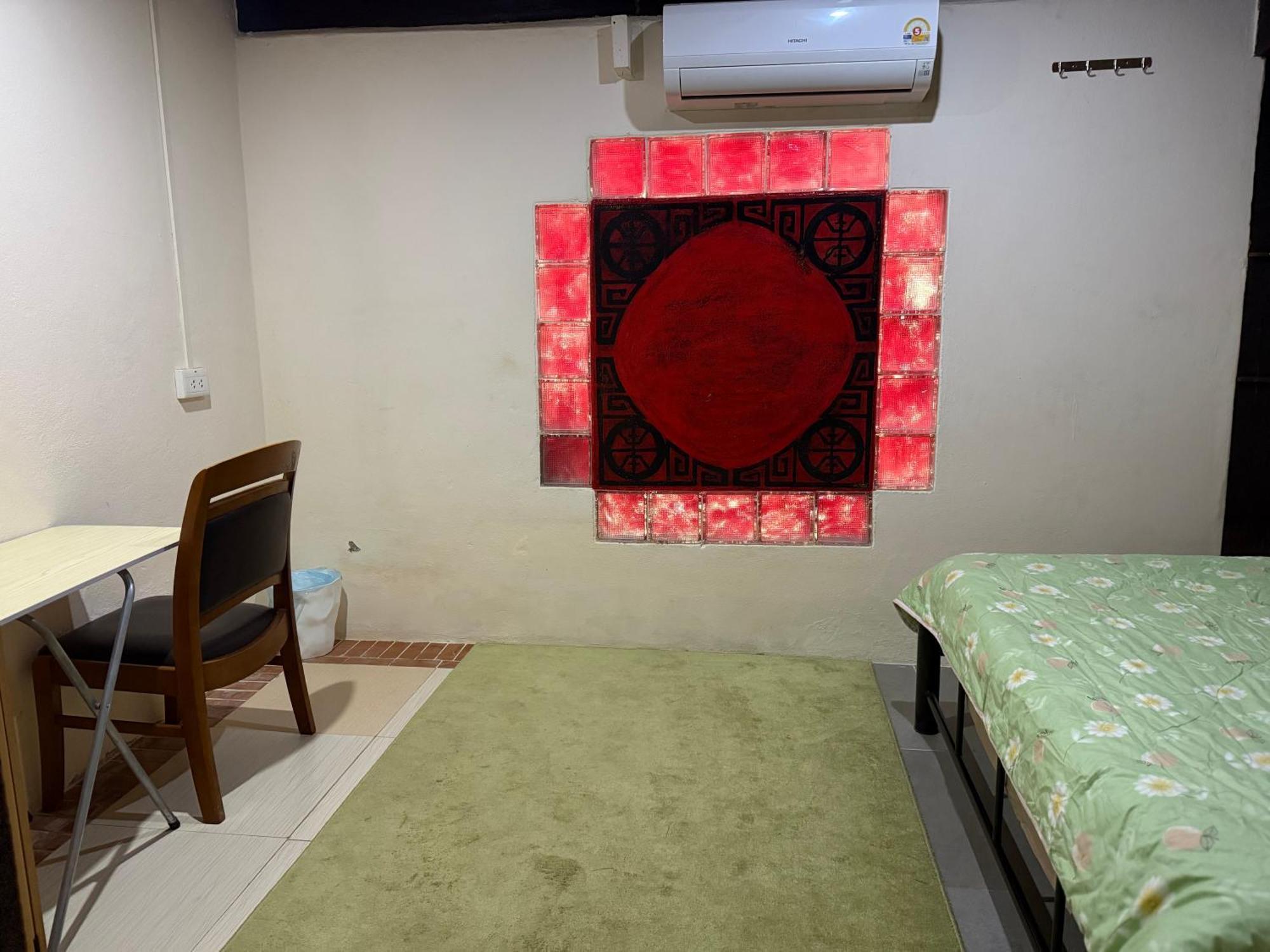 Cozy Nest Cnx Hostel Chiang Mai Ngoại thất bức ảnh